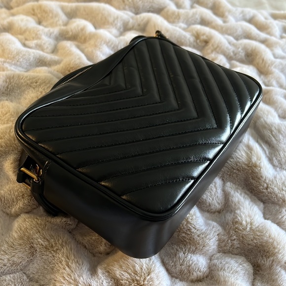 Saint Laurent Camera Bag - Picture 4 of 15